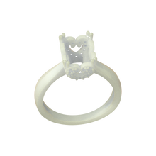 Загрузить изображение в средство просмотра галереи, White Wax Piece for Ring Center Stone OCT 9X7mm Castable Resin ARR3388
